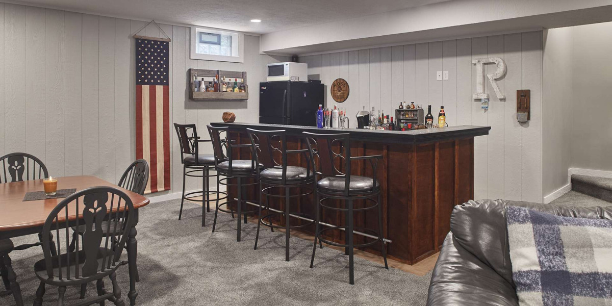 Custom Home Builder Basement Bar