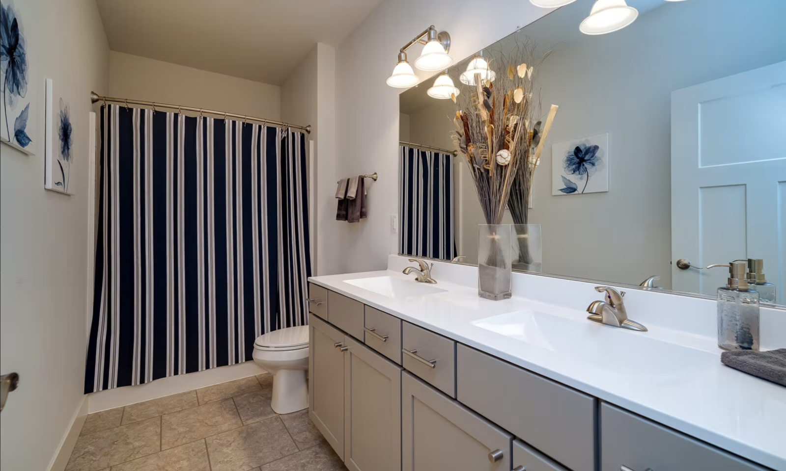 Anderson II Bathroom